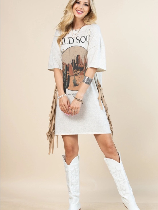Dresses & Skirts - Graphic Desert Tee Dress